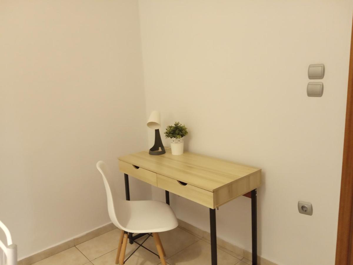 Isavrou Apartment Komotiní Luaran gambar